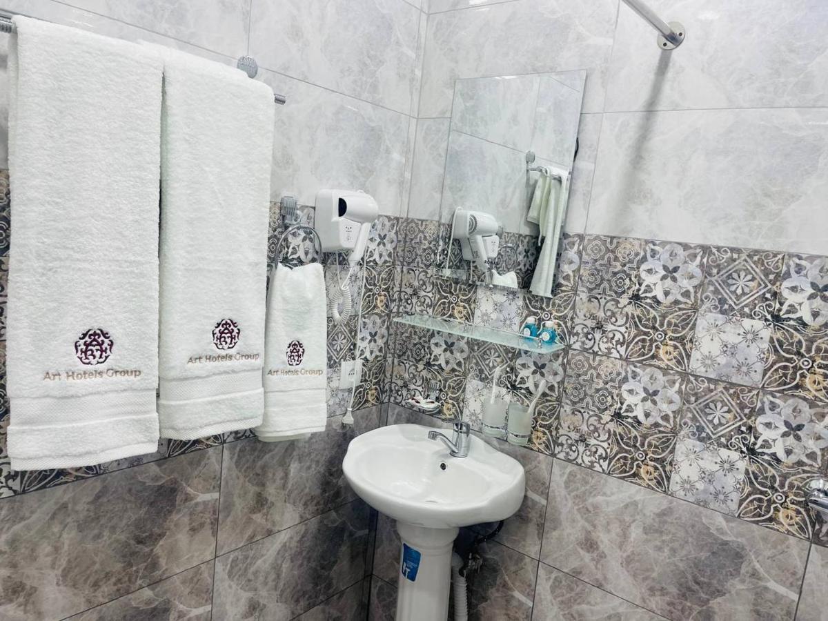 The Art Hotel Ташкент Екстериор снимка
