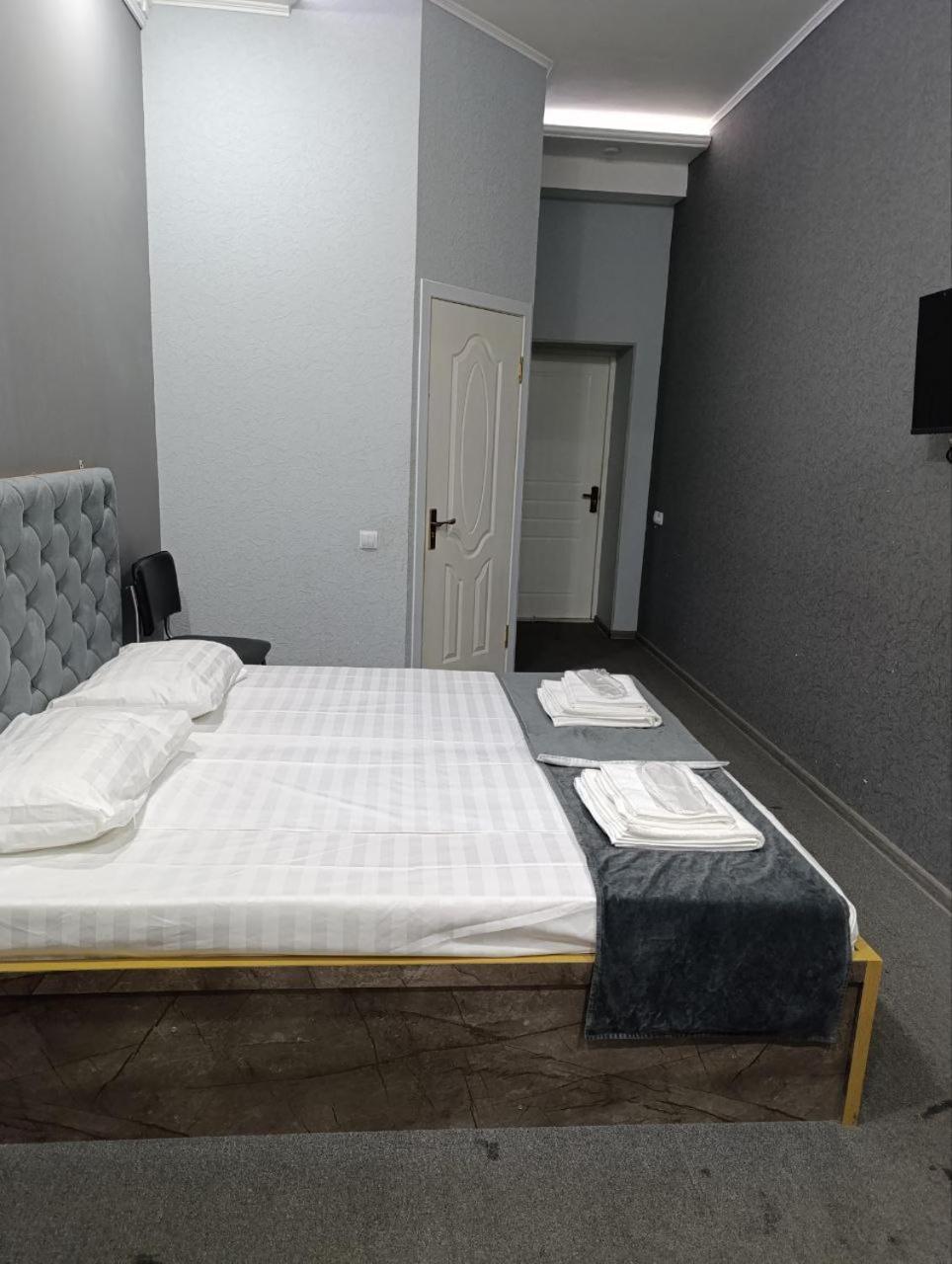 The Art Hotel Ташкент Екстериор снимка