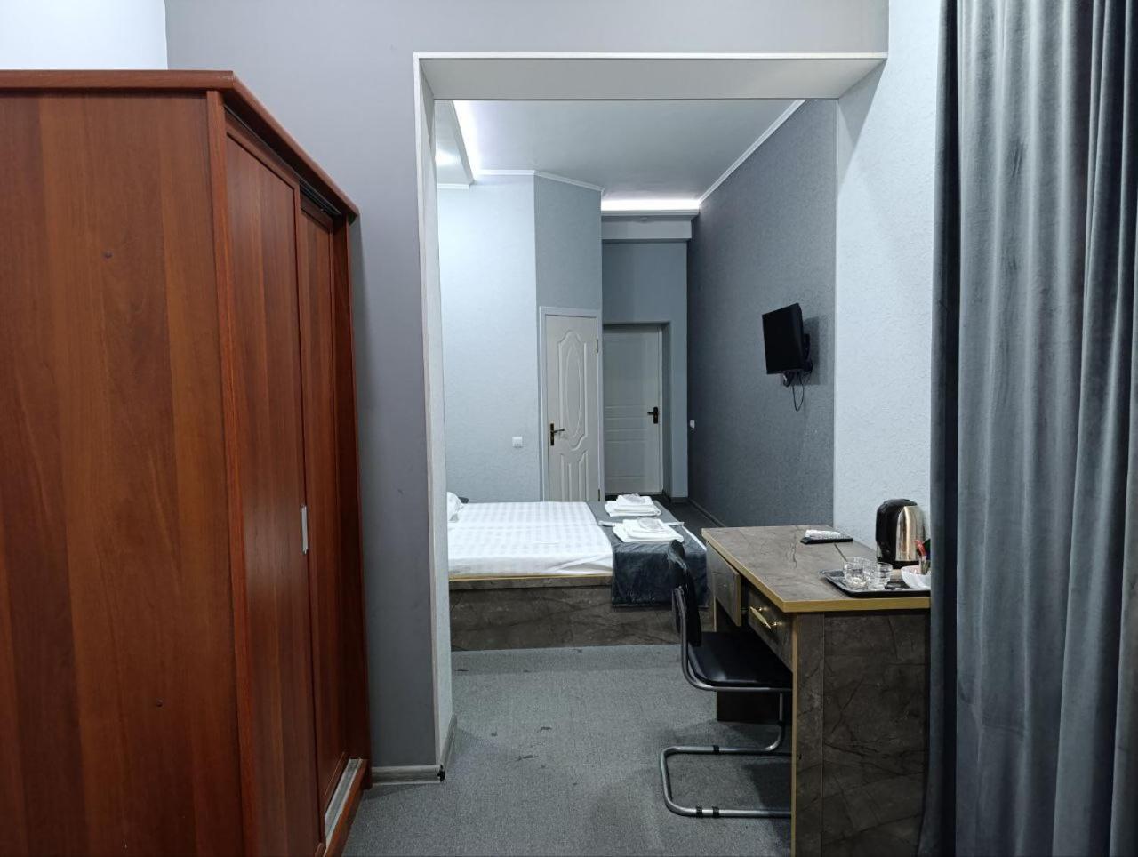 The Art Hotel Ташкент Екстериор снимка